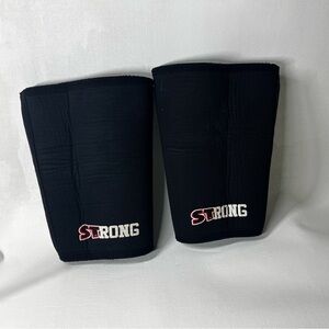 Black Strong Knee Sleeves